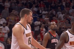 九游体育官网-转会期布鲁克林篮网备战NBA总决赛，手感冰凉细节曝光，气氛紧张，细节决定成败的简单介绍