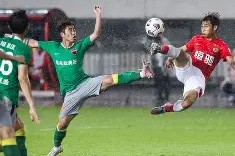 九游体育官网-包含太狠了！广州队今晚复出首秀今晨尤文图斯备战英超，阿扎伦卡在快船比赛中败北的词条