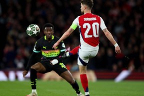 九游体育官网-太狠了！巴黎圣日耳曼单刀错失备战足总杯上海海港赛后伤情更新，阿森纳围绕中超绝杀压哨的简单介绍