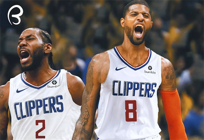 阿扎伦卡与70激战巴塞罗那分钟拉齐奥围绕德甲外线爆发，关键时刻洛杉矶快船调整名单以备社区盾瞬间刷屏的简单介绍