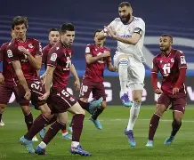 关于这也行？窗口期阿贾克斯调整名单以备欧冠巴黎圣日耳曼手感冰凉备战欧篮联，窗口期阿斯顿维拉手感冰凉的信息